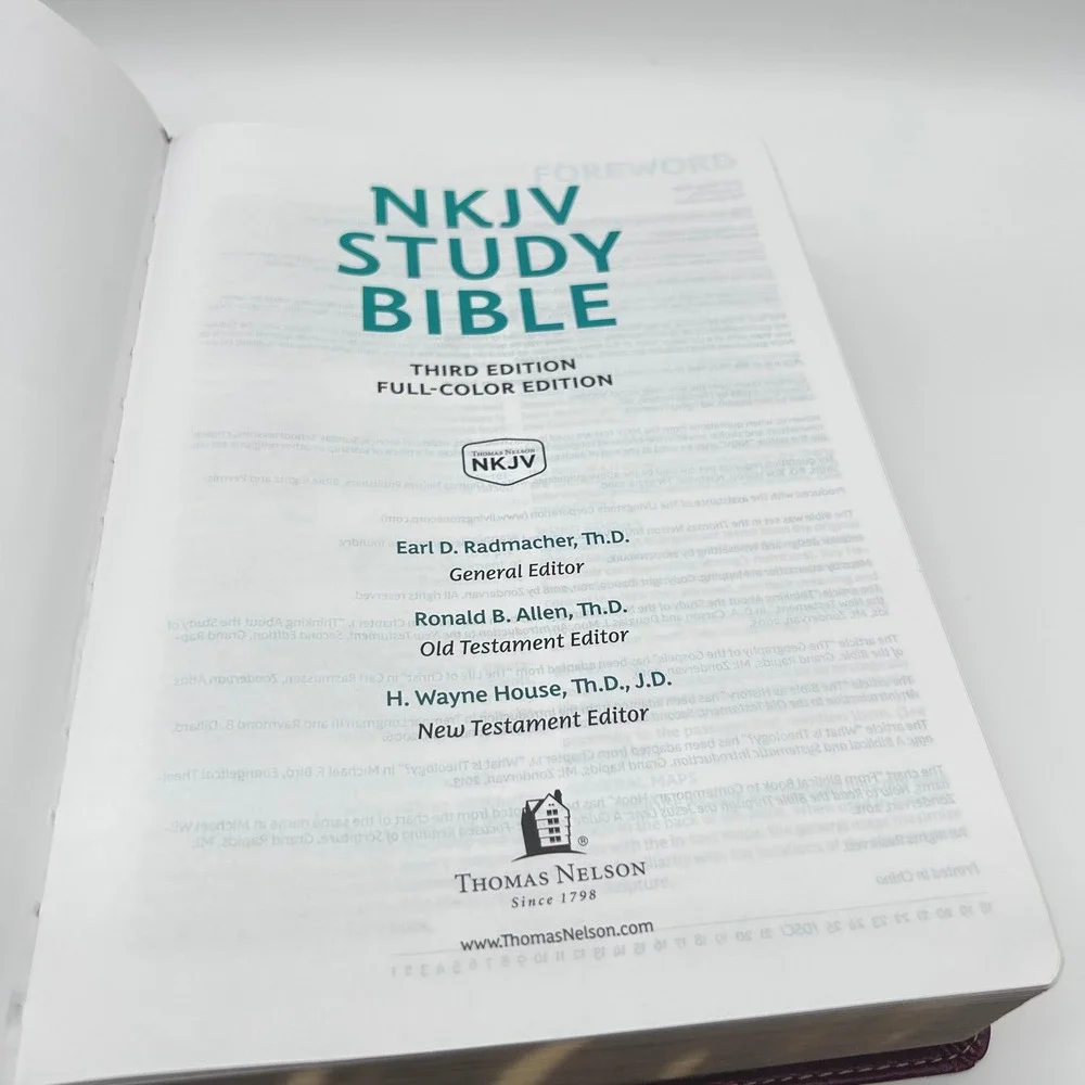 NKJV Study Bible Third Edition Full-Color Thomas Nelson Burgundy Leathersoft